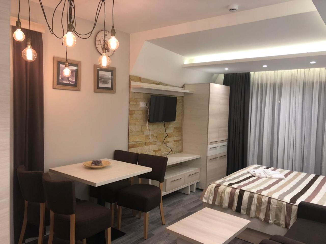 Milmari Apartment