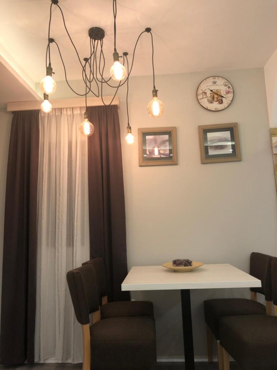 Apartment Milmari *